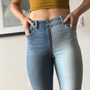 Revice size 29 Yin Yang Jeans